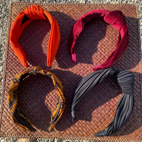 Bundle deal - 4 head bands for $10 - Picture 1 of 5